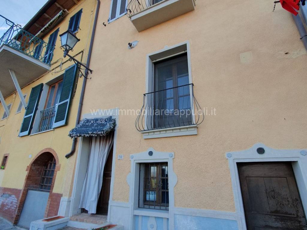 casa indipendente in vendita a Sinalunga