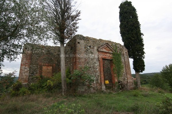 casa indipendente in vendita a Sinalunga
