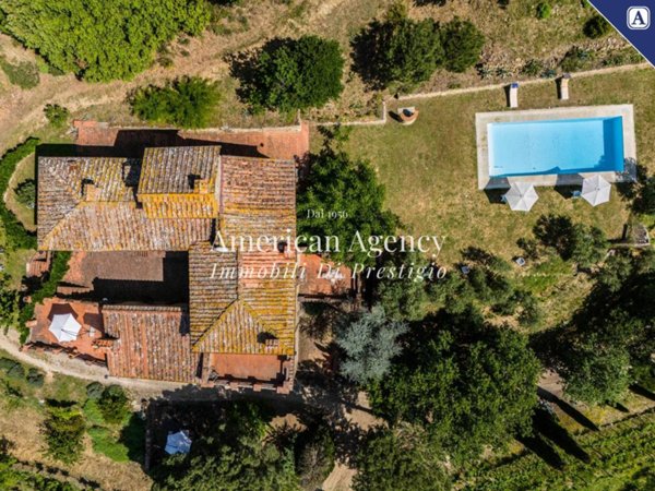 casa indipendente in vendita a Sinalunga