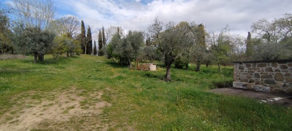 negozio in vendita a Sinalunga in zona Bettolle