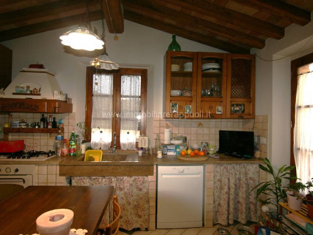 appartamento in vendita a Sinalunga in zona Scrofiano