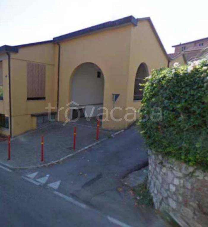 negozio in vendita a Sinalunga