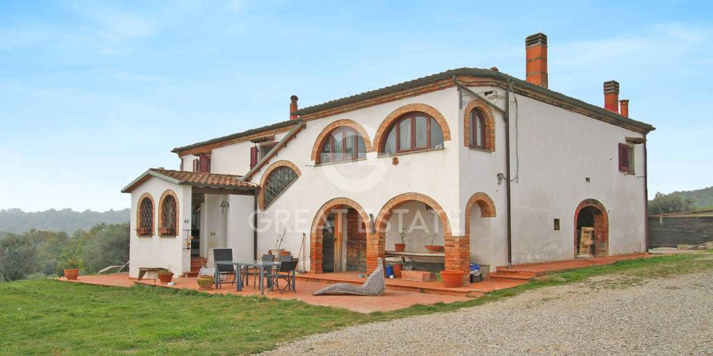 casa indipendente in vendita a Sinalunga