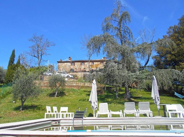casa indipendente in vendita a Sinalunga