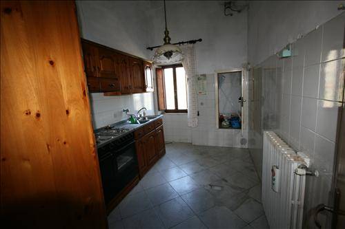 appartamento in vendita a Sinalunga in zona Scrofiano