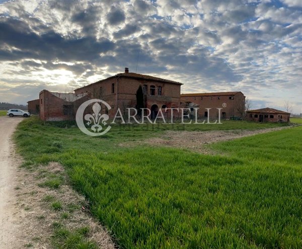 casa indipendente in vendita a Sinalunga in zona Bettolle