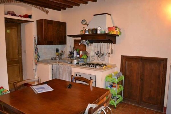 appartamento in vendita a Sinalunga in zona Scrofiano