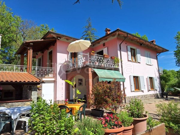 casa indipendente in vendita a Sinalunga in zona Rigomagno