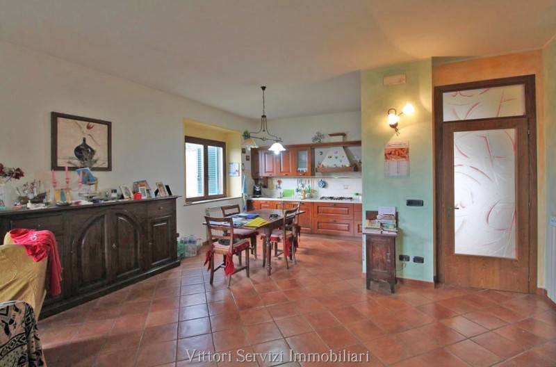casa indipendente in vendita a Sinalunga