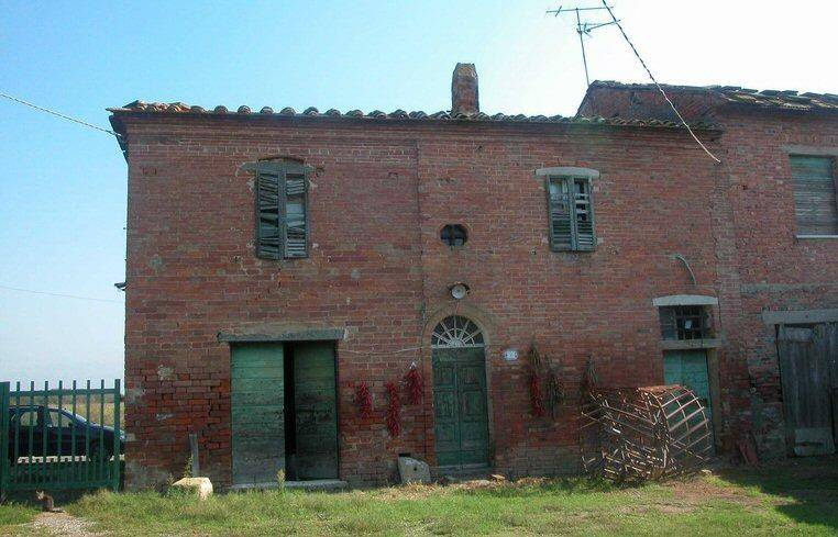 casa indipendente in vendita a Sinalunga