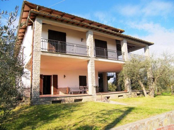 casa indipendente in vendita a Sinalunga