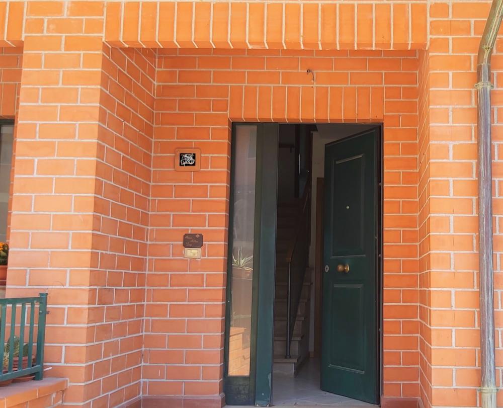 casa indipendente in vendita a Sinalunga