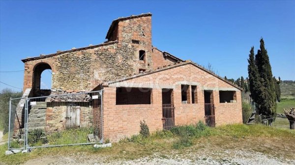 casa indipendente in vendita a Sinalunga