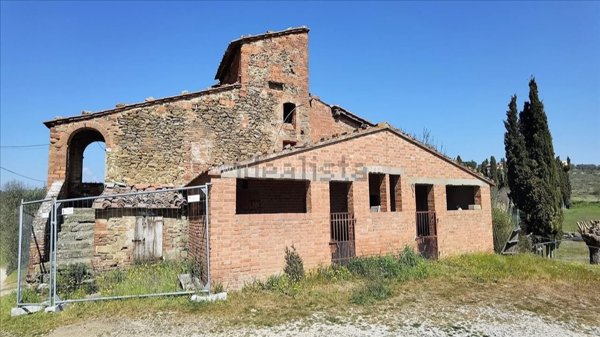 casale in vendita a Sinalunga