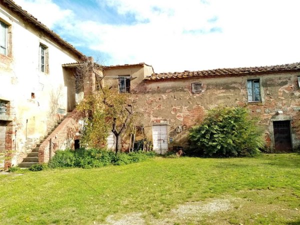 azienda agricola in vendita a Sinalunga