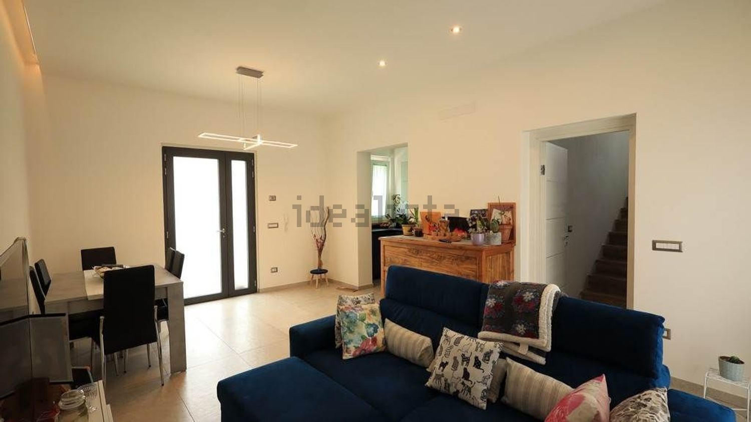 casa indipendente in vendita a Sinalunga