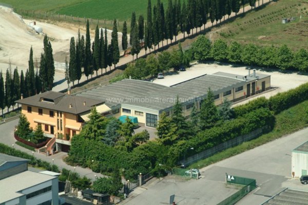 villa in vendita a Sinalunga in zona Bettolle