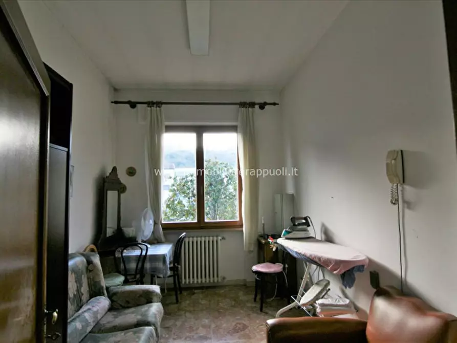 casa indipendente in vendita a Sinalunga