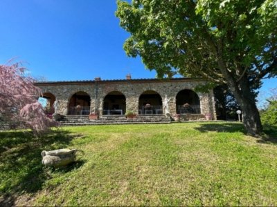 villa in vendita a Sinalunga