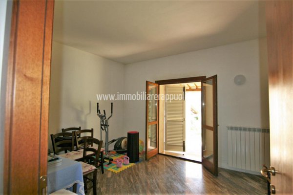 casa indipendente in vendita a Sinalunga