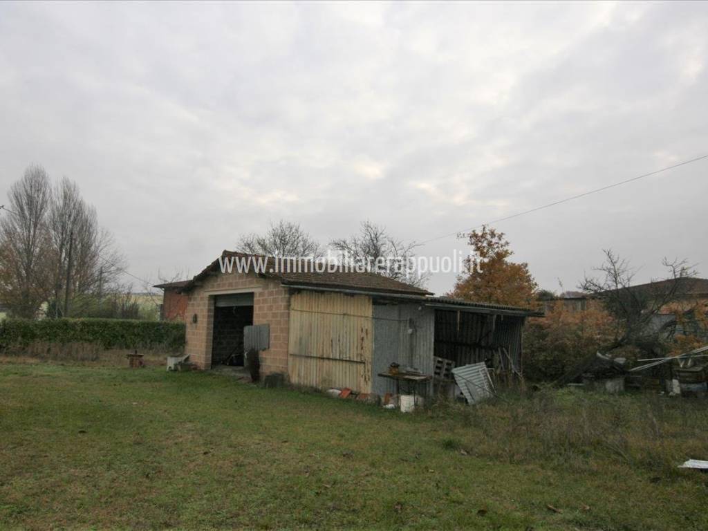 casa indipendente in vendita a Sinalunga
