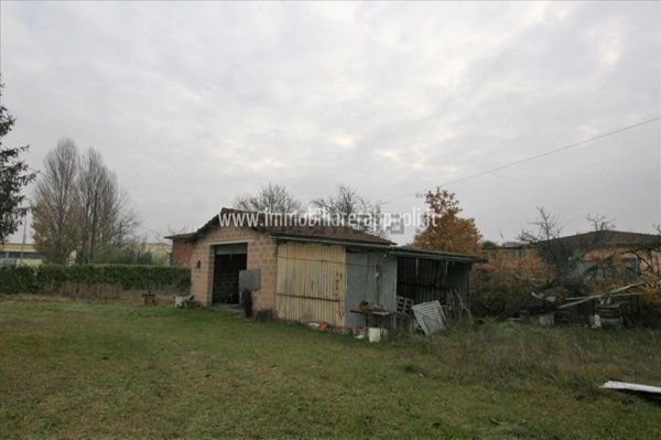 casa indipendente in vendita a Sinalunga