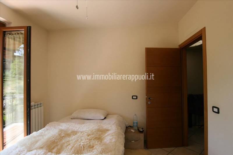 casa indipendente in vendita a Sinalunga