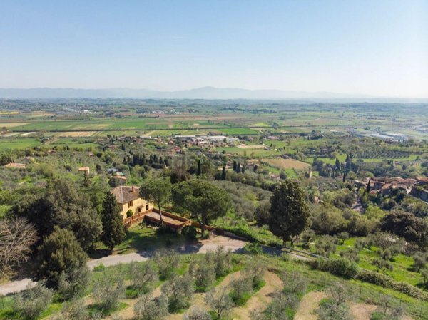 casa indipendente in vendita a Sinalunga in zona Scrofiano