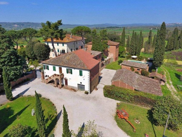 casa indipendente in vendita a Sinalunga
