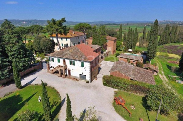 casa indipendente in vendita a Sinalunga
