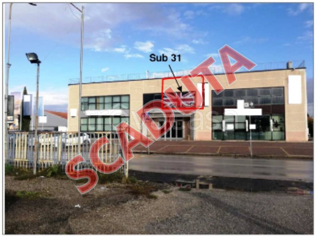 negozio in vendita a Sinalunga