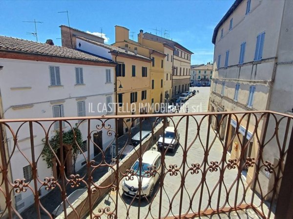 appartamento in vendita a Sinalunga