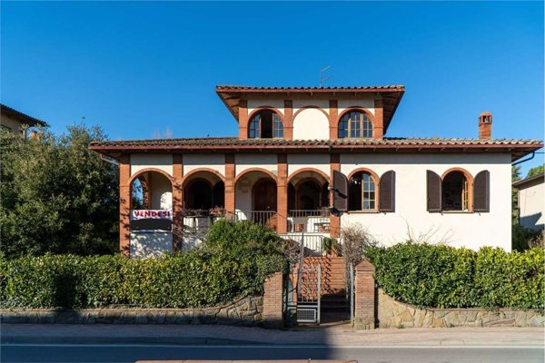 casa indipendente in vendita a Sinalunga