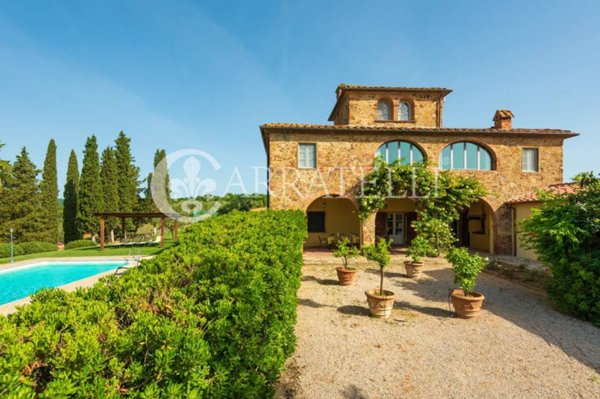 villa in vendita a Sinalunga