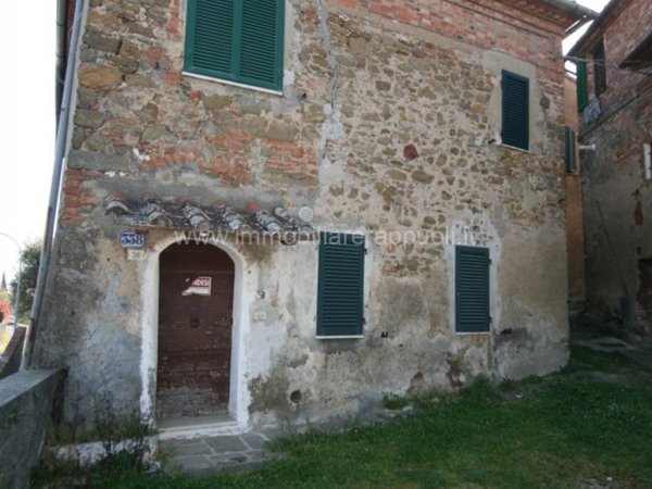 casa indipendente in vendita a Sinalunga