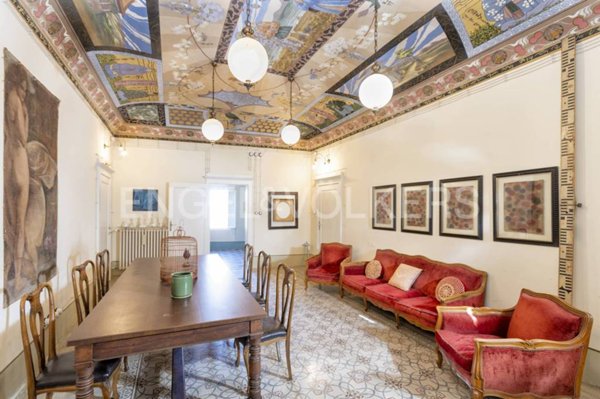 casa indipendente in vendita a Sinalunga