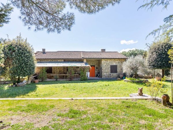 casa indipendente in vendita a Sinalunga in zona Rigomagno
