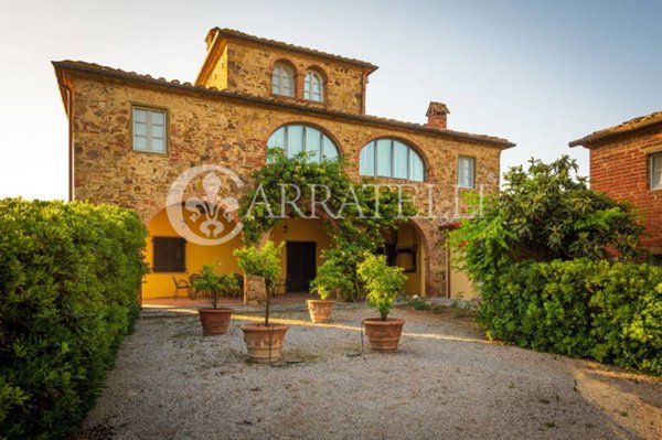 casa indipendente in vendita a Sinalunga