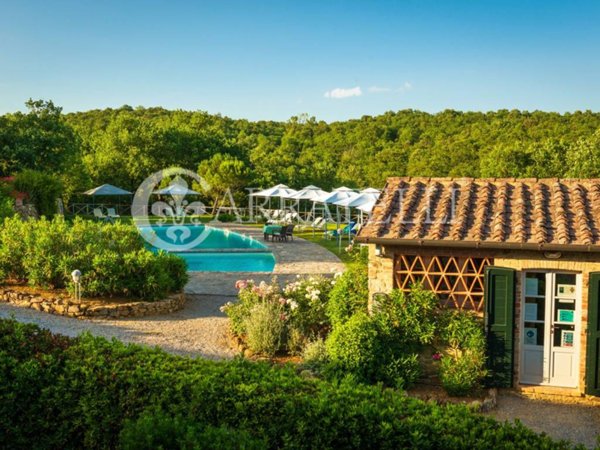 casa indipendente in vendita a Sinalunga