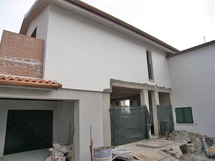 casa indipendente in vendita a Sinalunga