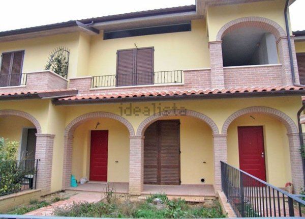 appartamento in vendita a Sinalunga