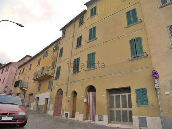 casa indipendente in vendita a Sinalunga