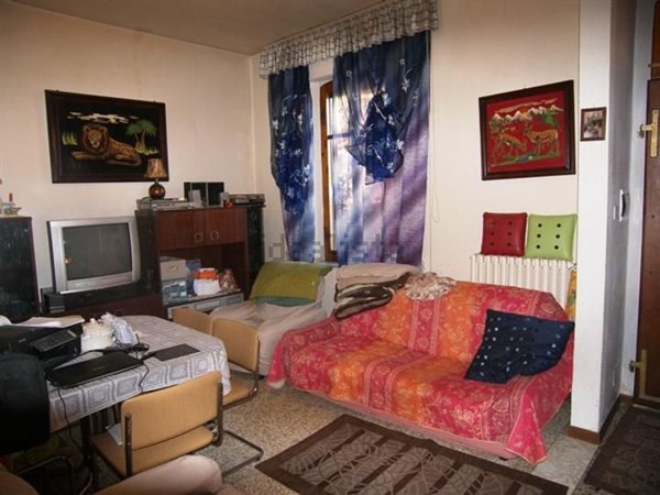 casa indipendente in vendita a Sinalunga