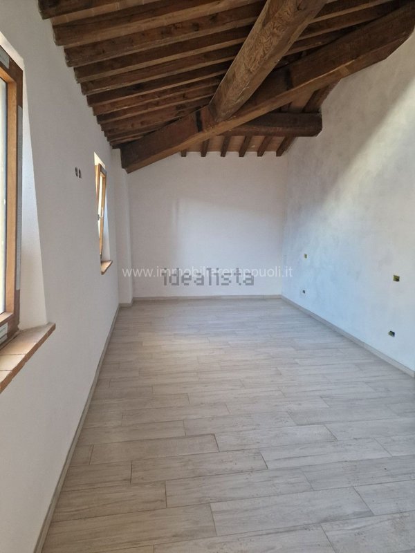 appartamento in vendita a Sinalunga in zona Guazzino