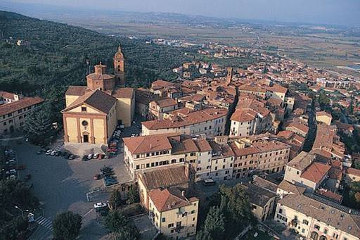 terreno edificabile in vendita a Sinalunga