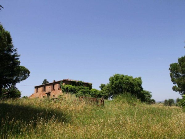 casa indipendente in vendita a Sinalunga