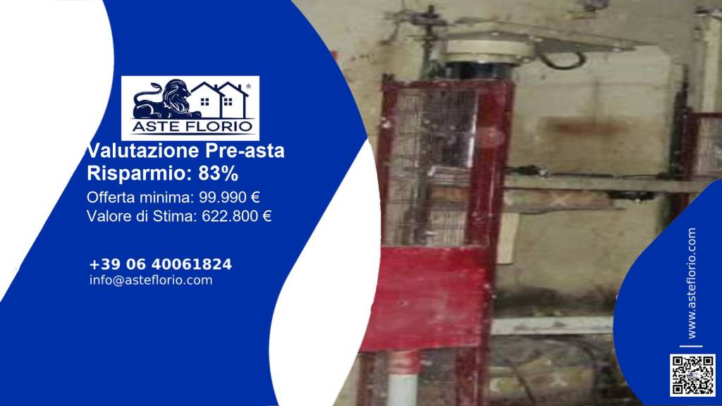 locale commerciale in vendita a Sinalunga