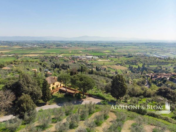 casa indipendente in vendita a Sinalunga in zona Scrofiano