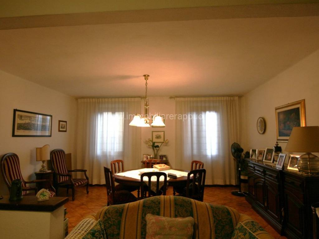 appartamento in vendita a Sinalunga in zona Bettolle