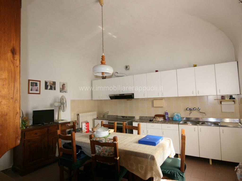 casa indipendente in vendita a Sinalunga in zona Guazzino